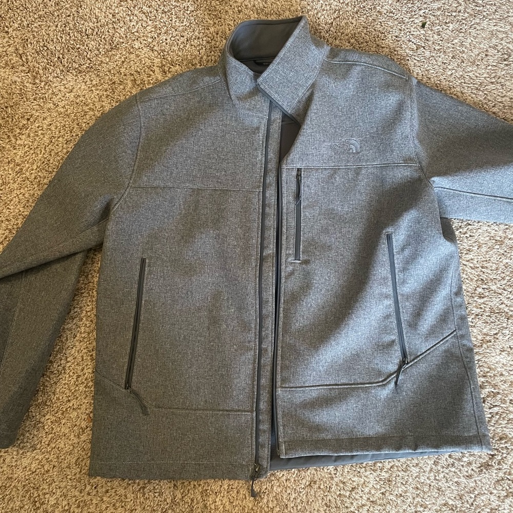 The North Face men’s jacket size XL. Never worn